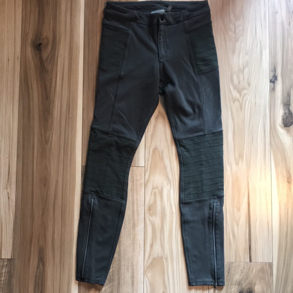Athleta legging